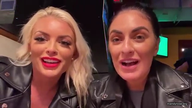 CHICKEN_WINGS_212121_MANDY_ROSE_SONYA_DEVILLE_WWE_mp43148.jpg