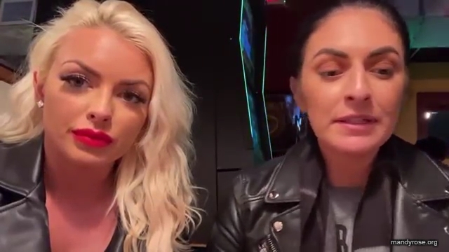 CHICKEN_WINGS_212121_MANDY_ROSE_SONYA_DEVILLE_WWE_mp43191.jpg