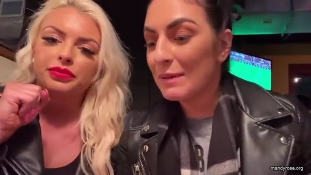 CHICKEN_WINGS_212121_MANDY_ROSE_SONYA_DEVILLE_WWE_mp43199.jpg