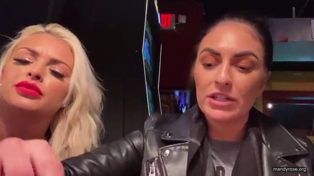 CHICKEN_WINGS_212121_MANDY_ROSE_SONYA_DEVILLE_WWE_mp43221.jpg