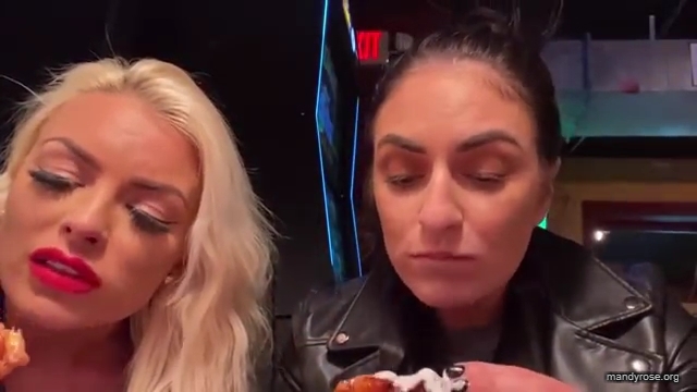 CHICKEN_WINGS_212121_MANDY_ROSE_SONYA_DEVILLE_WWE_mp43228.jpg