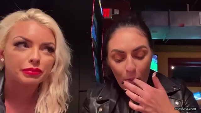 CHICKEN_WINGS_212121_MANDY_ROSE_SONYA_DEVILLE_WWE_mp43239.jpg