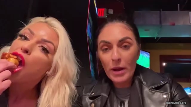 CHICKEN_WINGS_212121_MANDY_ROSE_SONYA_DEVILLE_WWE_mp43241.jpg