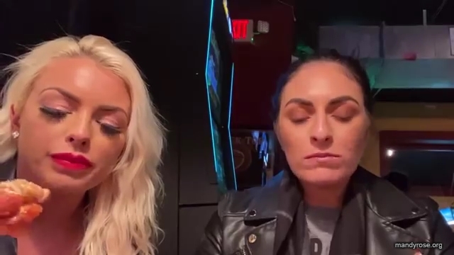 CHICKEN_WINGS_212121_MANDY_ROSE_SONYA_DEVILLE_WWE_mp43248.jpg