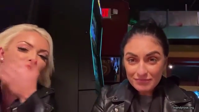 CHICKEN_WINGS_212121_MANDY_ROSE_SONYA_DEVILLE_WWE_mp43260.jpg