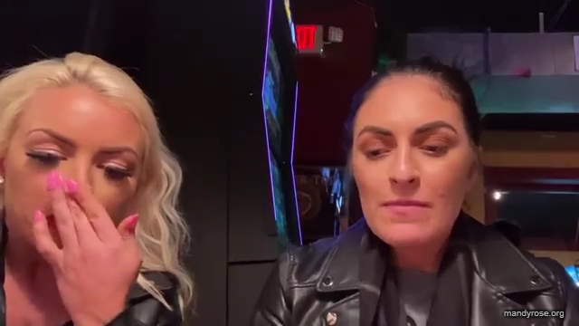 CHICKEN_WINGS_212121_MANDY_ROSE_SONYA_DEVILLE_WWE_mp43263.jpg