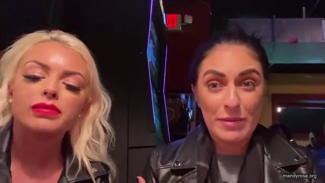 CHICKEN_WINGS_212121_MANDY_ROSE_SONYA_DEVILLE_WWE_mp43267.jpg