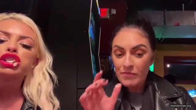 CHICKEN_WINGS_212121_MANDY_ROSE_SONYA_DEVILLE_WWE_mp43292.jpg