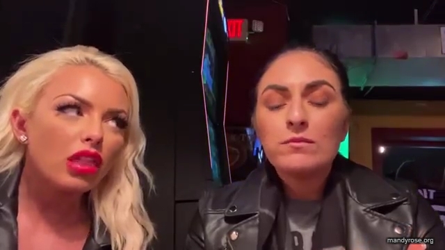 CHICKEN_WINGS_212121_MANDY_ROSE_SONYA_DEVILLE_WWE_mp43306.jpg