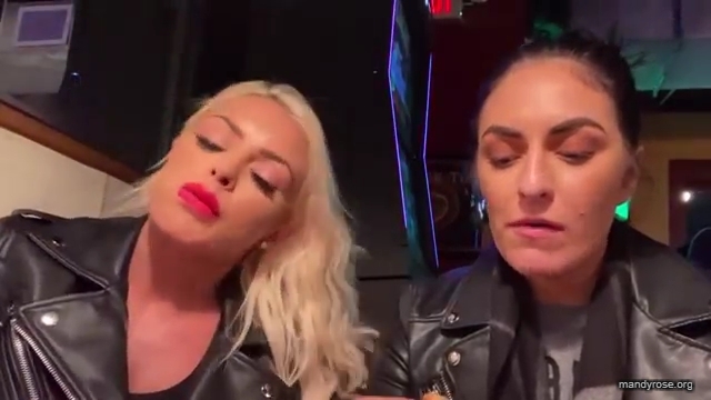 CHICKEN_WINGS_212121_MANDY_ROSE_SONYA_DEVILLE_WWE_mp43324.jpg