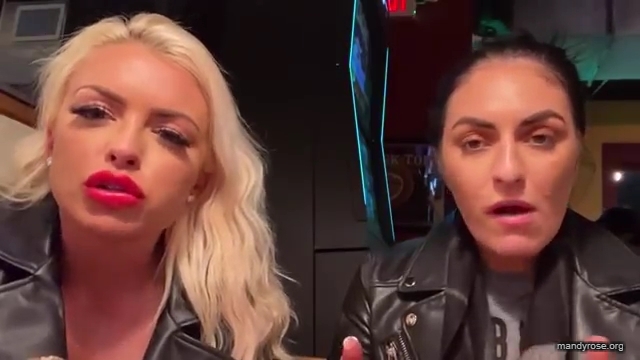 CHICKEN_WINGS_212121_MANDY_ROSE_SONYA_DEVILLE_WWE_mp43329.jpg