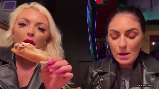 CHICKEN_WINGS_212121_MANDY_ROSE_SONYA_DEVILLE_WWE_mp43334.jpg