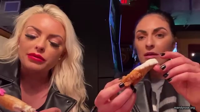 CHICKEN_WINGS_212121_MANDY_ROSE_SONYA_DEVILLE_WWE_mp43348.jpg