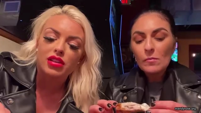 CHICKEN_WINGS_212121_MANDY_ROSE_SONYA_DEVILLE_WWE_mp43356.jpg