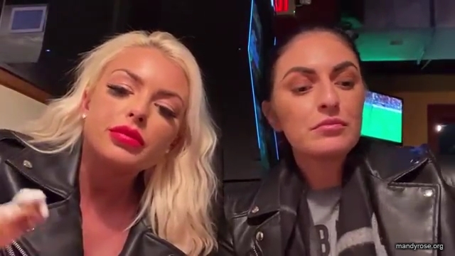 CHICKEN_WINGS_212121_MANDY_ROSE_SONYA_DEVILLE_WWE_mp43372.jpg