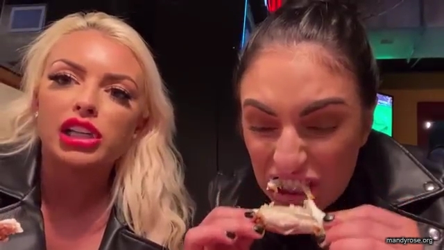 CHICKEN_WINGS_212121_MANDY_ROSE_SONYA_DEVILLE_WWE_mp43382.jpg