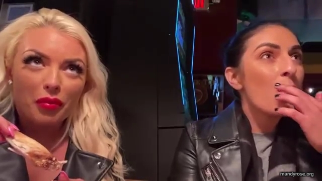 CHICKEN_WINGS_212121_MANDY_ROSE_SONYA_DEVILLE_WWE_mp43388.jpg