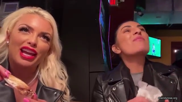 CHICKEN_WINGS_212121_MANDY_ROSE_SONYA_DEVILLE_WWE_mp43389.jpg