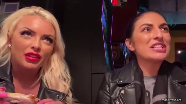 CHICKEN_WINGS_212121_MANDY_ROSE_SONYA_DEVILLE_WWE_mp43391.jpg