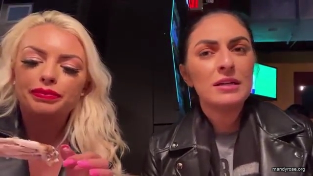 CHICKEN_WINGS_212121_MANDY_ROSE_SONYA_DEVILLE_WWE_mp43404.jpg