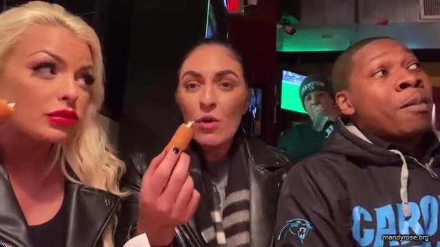 CHICKEN_WINGS_212121_MANDY_ROSE_SONYA_DEVILLE_WWE_mp43424.jpg