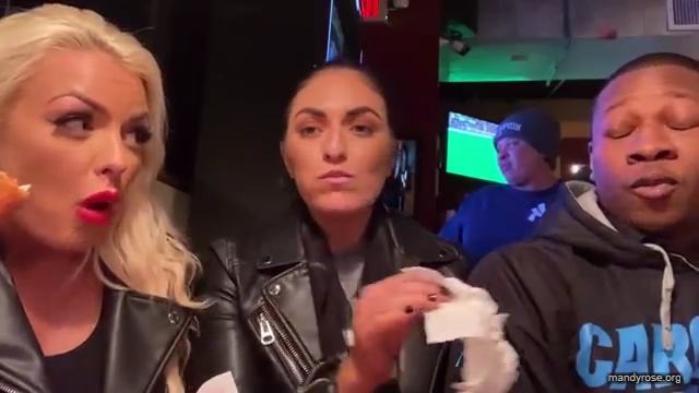 CHICKEN_WINGS_212121_MANDY_ROSE_SONYA_DEVILLE_WWE_mp43427.jpg