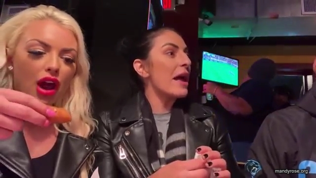 CHICKEN_WINGS_212121_MANDY_ROSE_SONYA_DEVILLE_WWE_mp43448.jpg