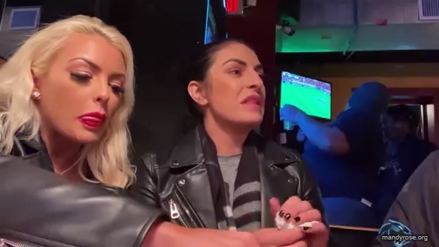 CHICKEN_WINGS_212121_MANDY_ROSE_SONYA_DEVILLE_WWE_mp43449.jpg