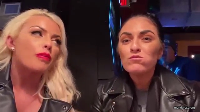 CHICKEN_WINGS_212121_MANDY_ROSE_SONYA_DEVILLE_WWE_mp43457.jpg