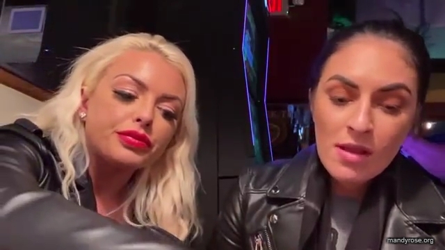 CHICKEN_WINGS_212121_MANDY_ROSE_SONYA_DEVILLE_WWE_mp43468.jpg