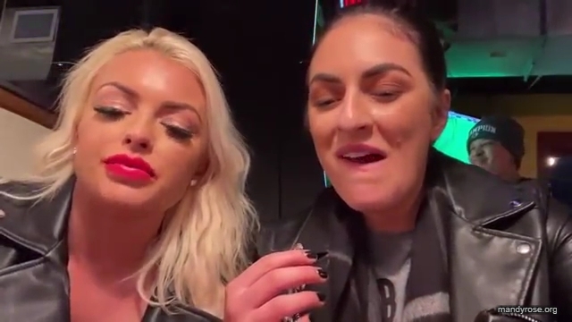 CHICKEN_WINGS_212121_MANDY_ROSE_SONYA_DEVILLE_WWE_mp43485.jpg