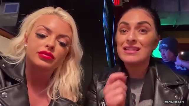 CHICKEN_WINGS_212121_MANDY_ROSE_SONYA_DEVILLE_WWE_mp43496.jpg