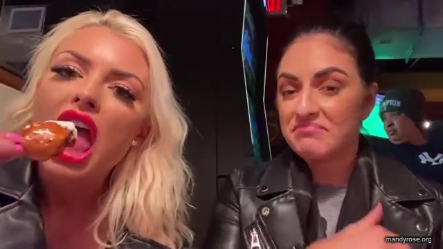 CHICKEN_WINGS_212121_MANDY_ROSE_SONYA_DEVILLE_WWE_mp43497.jpg