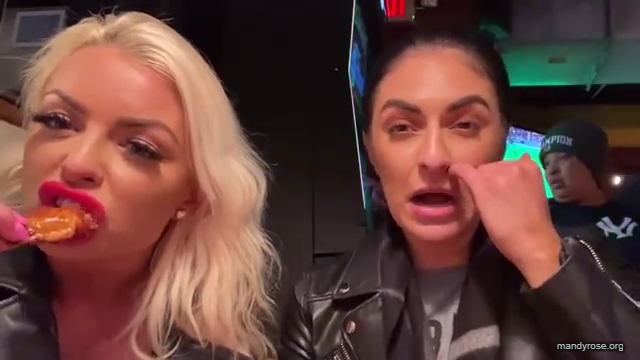 CHICKEN_WINGS_212121_MANDY_ROSE_SONYA_DEVILLE_WWE_mp43499.jpg