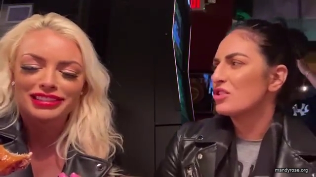 CHICKEN_WINGS_212121_MANDY_ROSE_SONYA_DEVILLE_WWE_mp43507.jpg