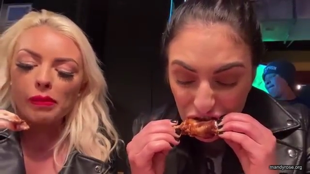 CHICKEN_WINGS_212121_MANDY_ROSE_SONYA_DEVILLE_WWE_mp43524.jpg