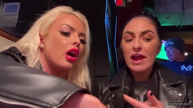 CHICKEN_WINGS_212121_MANDY_ROSE_SONYA_DEVILLE_WWE_mp43575.jpg