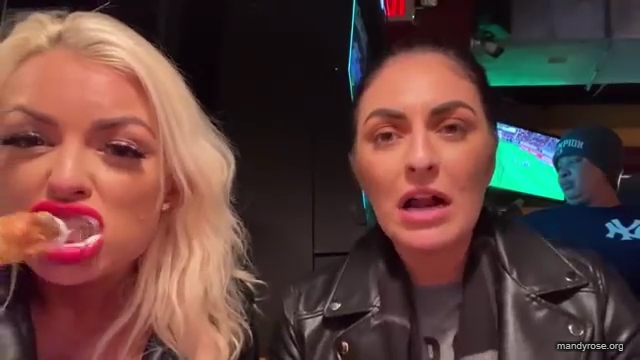 CHICKEN_WINGS_212121_MANDY_ROSE_SONYA_DEVILLE_WWE_mp43601.jpg