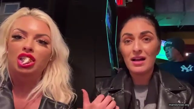 CHICKEN_WINGS_212121_MANDY_ROSE_SONYA_DEVILLE_WWE_mp43646.jpg