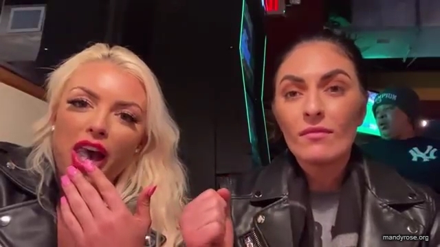 CHICKEN_WINGS_212121_MANDY_ROSE_SONYA_DEVILLE_WWE_mp43650.jpg