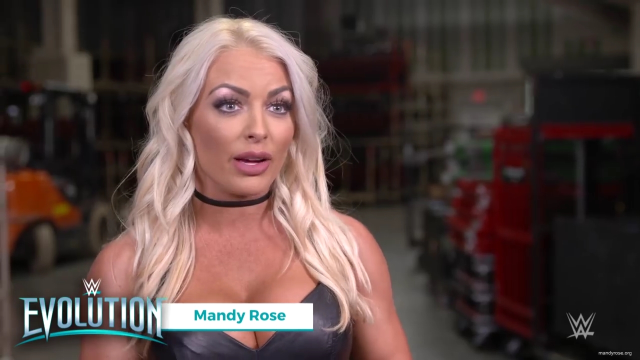 Charlotte2C_Mandy_Rose_and_Bianca_Belair_on_Evolution_s_significance_mp40005.jpg