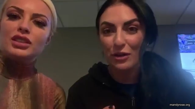 Chicago_GIVEAWAY_winners_announced21_mp40721.jpg