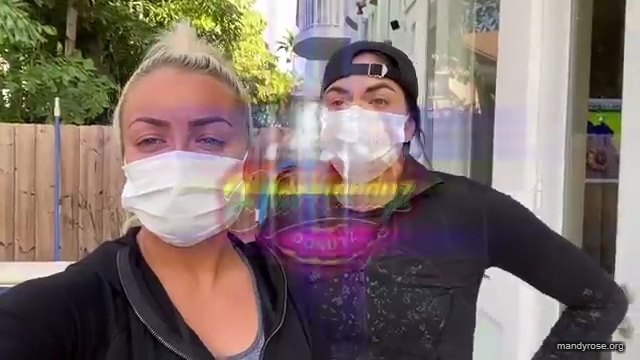 DAMANDYZ_CVS_HAUL_AND_UNBOXING_Mandy_Rose_Sonya_Deville_WWE_mp44996.jpg