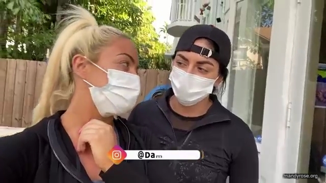 DAMANDYZ_CVS_HAUL_AND_UNBOXING_Mandy_Rose_Sonya_Deville_WWE_mp45002.jpg