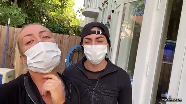 DAMANDYZ_CVS_HAUL_AND_UNBOXING_Mandy_Rose_Sonya_Deville_WWE_mp45006.jpg