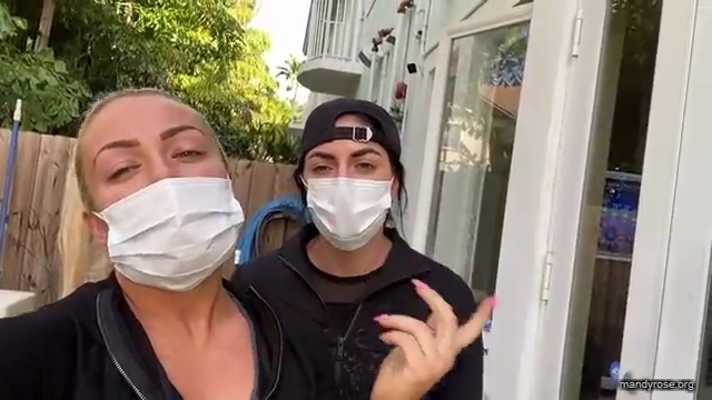 DAMANDYZ_CVS_HAUL_AND_UNBOXING_Mandy_Rose_Sonya_Deville_WWE_mp45007.jpg