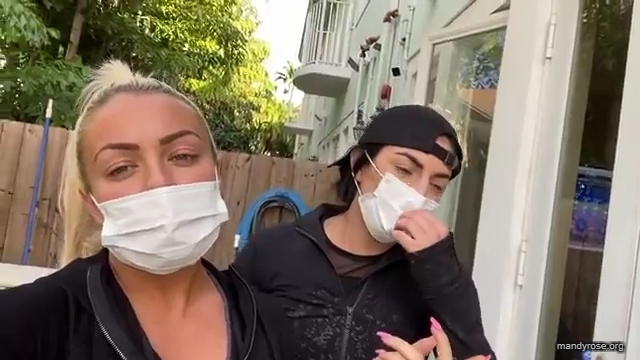 DAMANDYZ_CVS_HAUL_AND_UNBOXING_Mandy_Rose_Sonya_Deville_WWE_mp45008.jpg