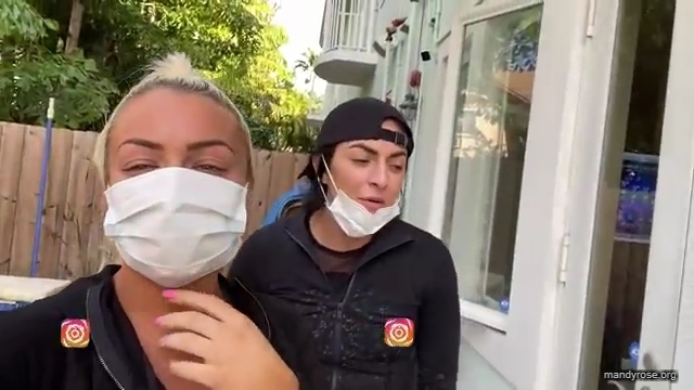 DAMANDYZ_CVS_HAUL_AND_UNBOXING_Mandy_Rose_Sonya_Deville_WWE_mp45012.jpg
