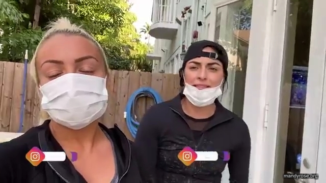 DAMANDYZ_CVS_HAUL_AND_UNBOXING_Mandy_Rose_Sonya_Deville_WWE_mp45013.jpg