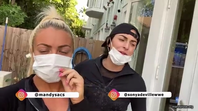 DAMANDYZ_CVS_HAUL_AND_UNBOXING_Mandy_Rose_Sonya_Deville_WWE_mp45015.jpg